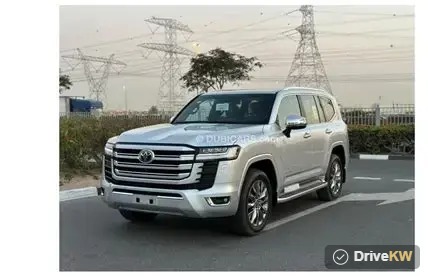 2018 تويوتا لاند كروزر
